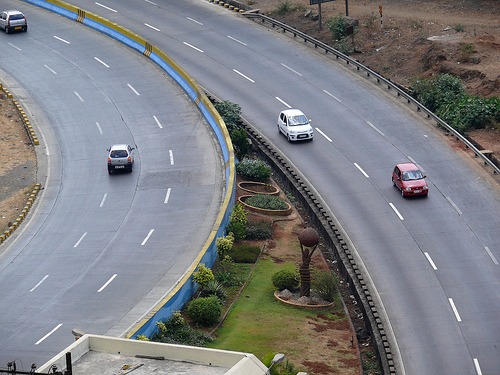 mumbai pune express highway Mumbai-Pune Expressway is