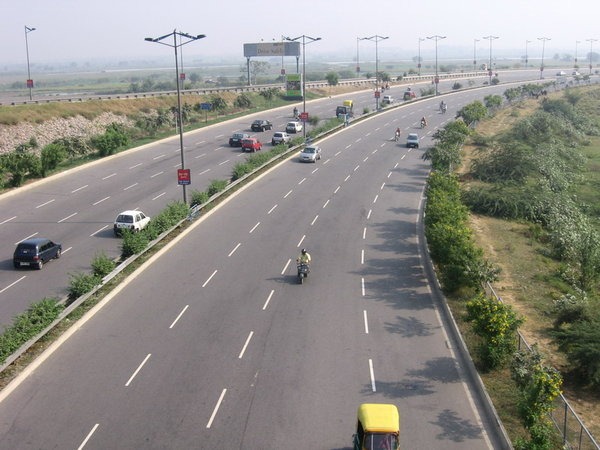 Noida-Greater Noida Expressway