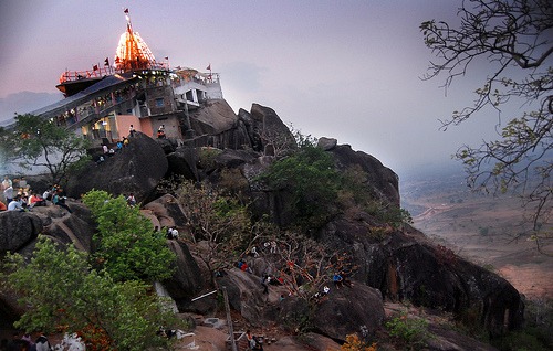 Bamleshwari-Devi-Temple