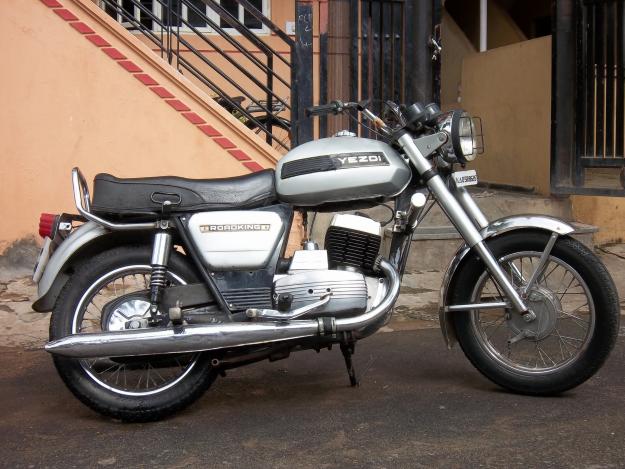 Yamaha Yezdi