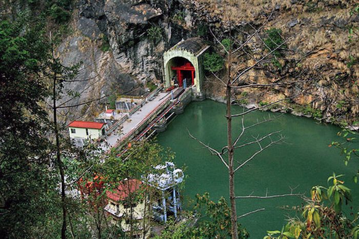 Rangit-River-Dam Rangit-Dam