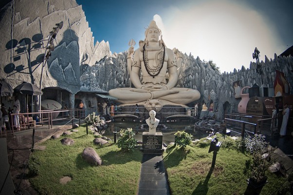 Kempfort-Shiva-Temple