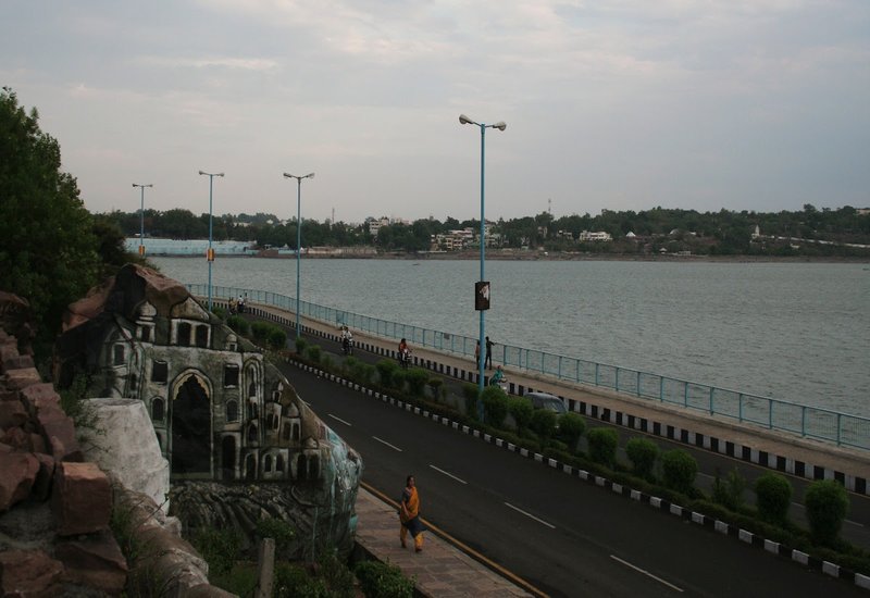 Lake_view_road-bhopal Lake_view_road-bhopal