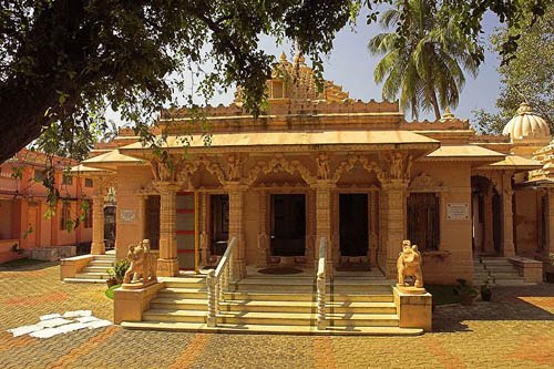 Dharmanath-Jain-Temple