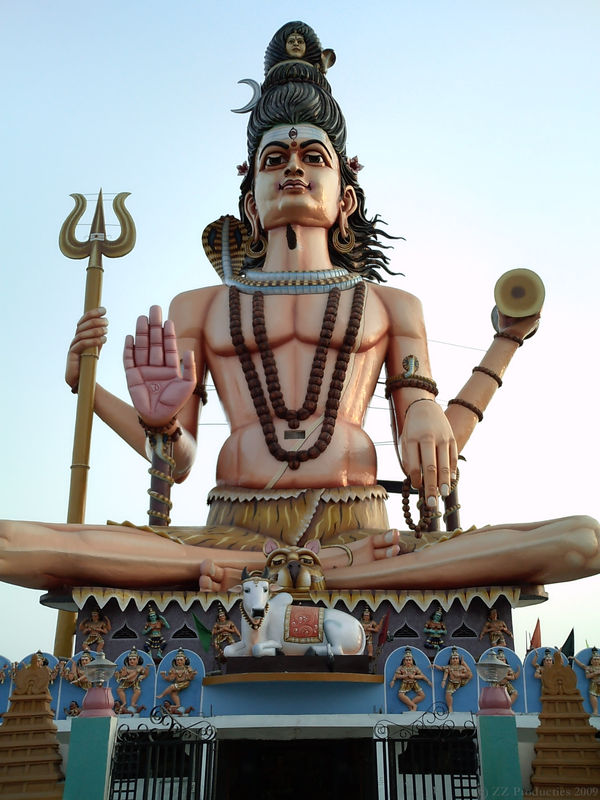 shiva-statue-omkareshwar