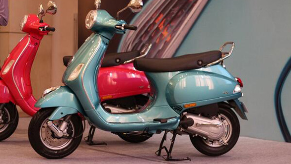 Honda activa and vespa comparison