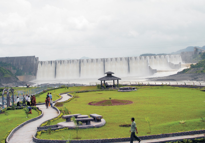 Sardar-Sarovarr-Dam-Garden